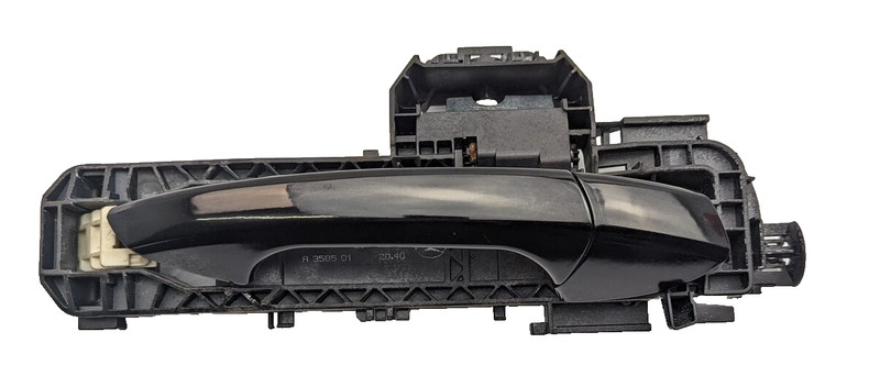 08-11 Mercedes W204 C300 C250 Right Side Exterior Door Handle Front or Rear OEM