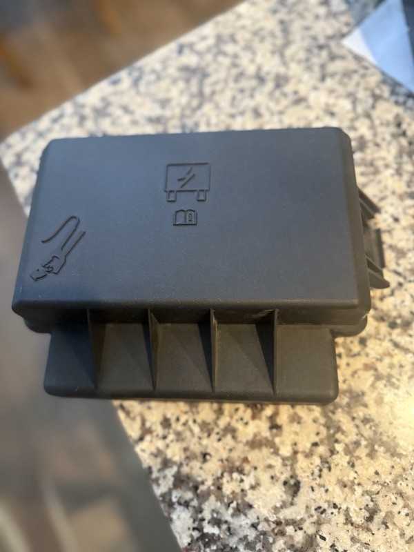 ✅2005-2007 Dodge Charger Chrysler 300 OEM Fuse Box Cover Lid Top Magnum 16238AC