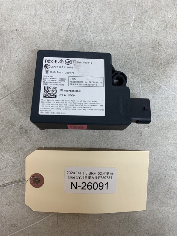 ⚡️17-23 TESLA MODEL 3 REAR BUMPER BODY CONTROL MODULE BLUETOOTH 26091 B123
