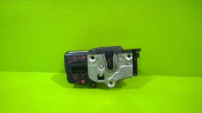 06 07 08 09 TORRENT 3.4L AT DRIVER LEFT FRONT DOOR LOCK LATCH OEM 2281-66