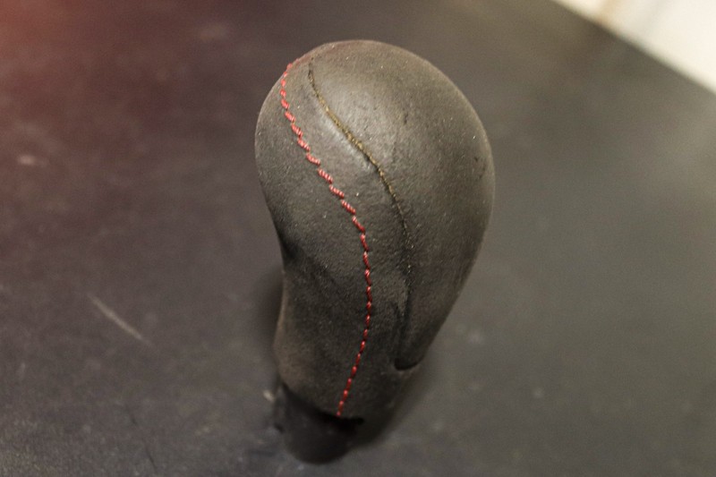 2012-2015 Chevrolet Camaro ZL1 6.2L Manual Shift Knob Red Stitching OEM *USED*