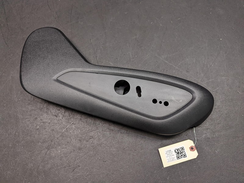 Front Right Seat Outer Side Cover 2021 Lincoln Nautilus EJ7B-S62186-AC 19- 22