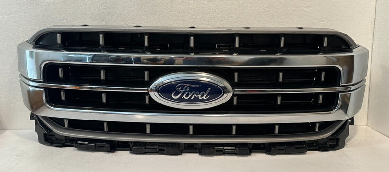 OEM 2021-2023 FORD F150 XLT GRILLE W/CAMERA CHROMEPART# ML34-8200
