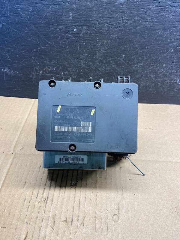 2006 - 2009 Mercedes ML550 GL450 R350 ABS Anti Lock Brake Pump Module AD1787DG