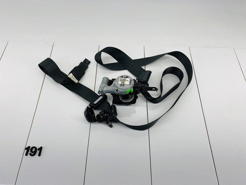 12-17 HYUNDAI VELOSTER FRONT RIGHT PASSENGER SIDE SEAT BELT TENSIONER OEM