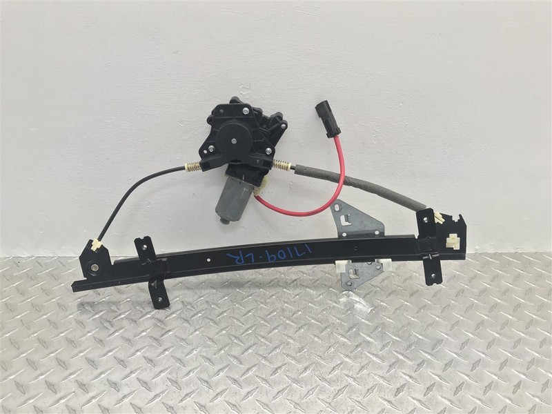 01 02 03 04 DRIVER REAR DOOR REGULATOR POWER OEM 135-01944L