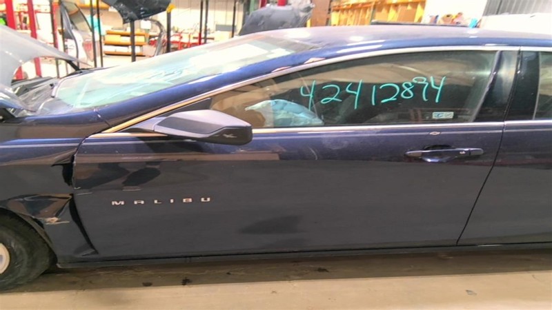 Driver Front Door VIN Z 4th Digit New Style Fits 16 MALIBU 3580274