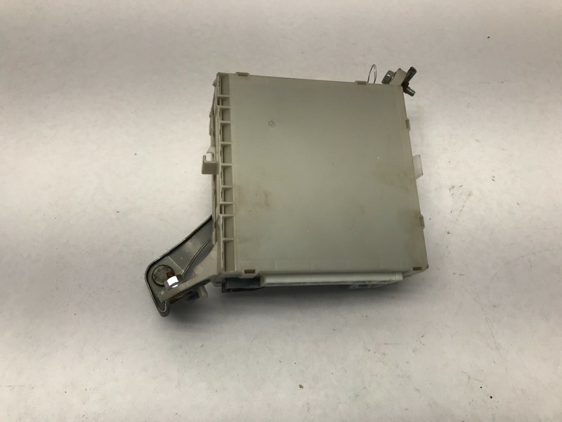 07 08 09 LEXUS LS460 LS600HL TRUNK FUSE JUNCTION RELAY BOX OEM 82670-50120-A