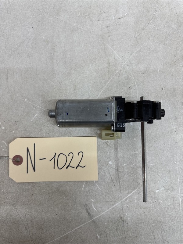 ⚡️16-20 Tesla X Rear Right 2nd Row Seat Electric Motor 1077560-00-A 1022 B43