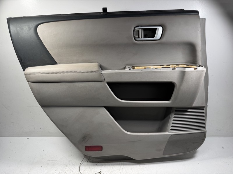 09-015 Honda Pilot Left Rear Door Panel Gray OEM