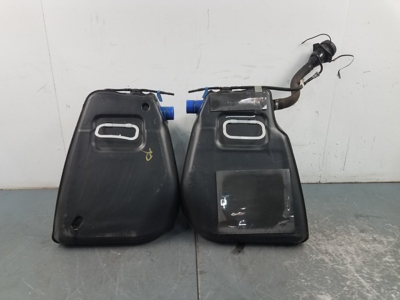 2002 Chevy Corvette C5 Z06 Fuel Tanks / Filler Neck #9430 S8