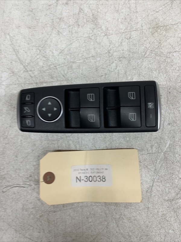 16-20 Tesla Model X Front LH Driver Master WIndow Switch DCA2049055402 30038 B61