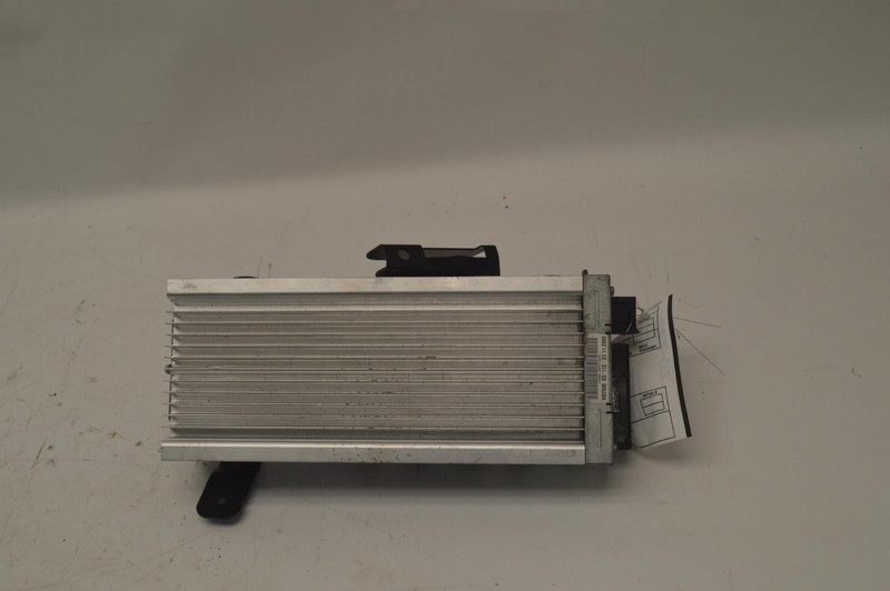 2006-2007 BMW M5 M6 E60 AUDIO STEREO SYSTEM AMP AMPLIFIER LOGIC 7 OEM