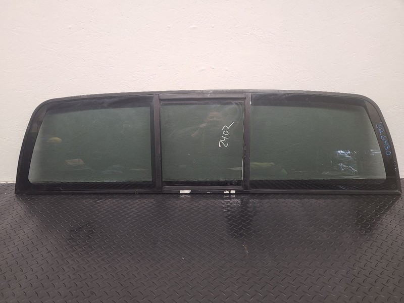 00-06 Toyota Tundra Rear Back Glass Window OEM 64810-0C031