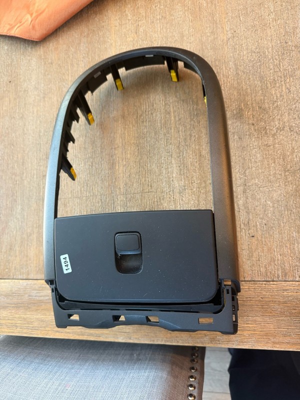 2012-2013 Kia Soul Dashboard Center Storage Compartment 84745-2K600 OEM Bezel