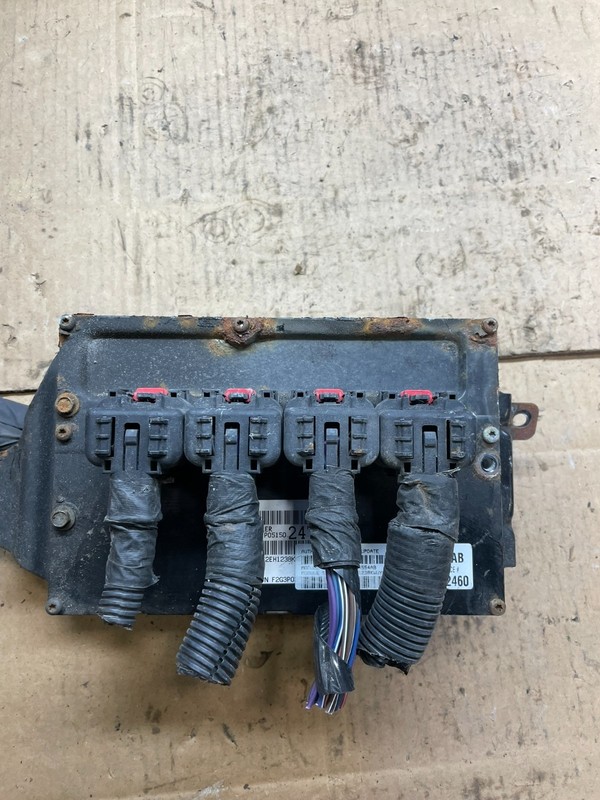 2008 2009 Caravan Town & Country 3.3L Engine Control ECM p68044554ab R9303 DG