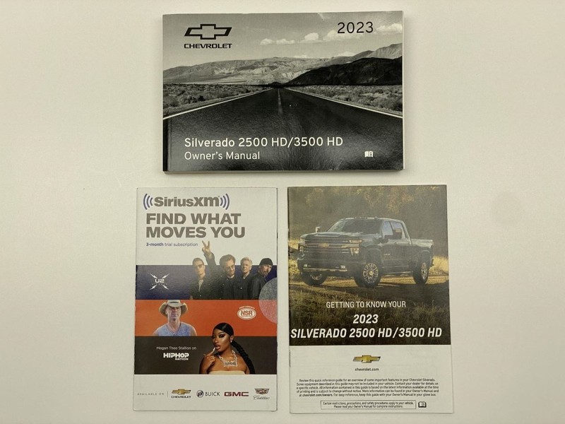 Owners Manual 2023 Chevrolet Silverado 2500 3500 86661
