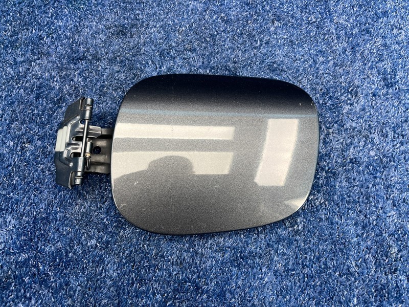 2017-2020 FIAT 124 Spider Fuel Filler Door Gas Lid Assembly OEM