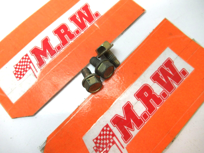 DOOR HANDLE OUTER KEY LOCK BOLTS BOLT TO DOOR RIGHT 00 01 02 03 04 05 MR2 SPYDER