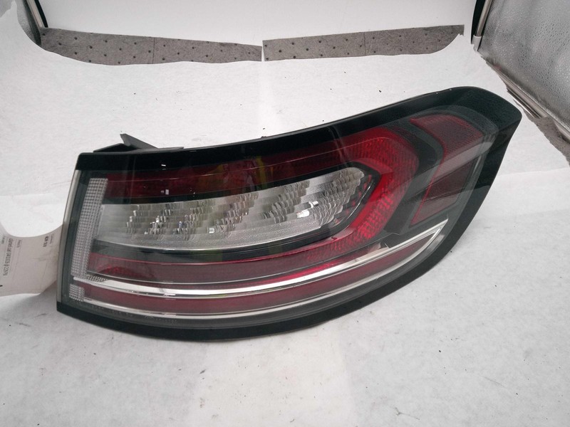 2019 Lincoln Nautilus Right Tail Light Assembly White OEM 681016 83K Miles