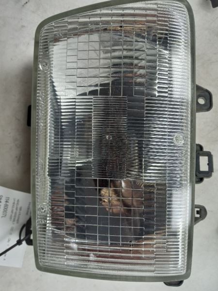 Driver Left Headlight Fits 99-02 4 RUNNER