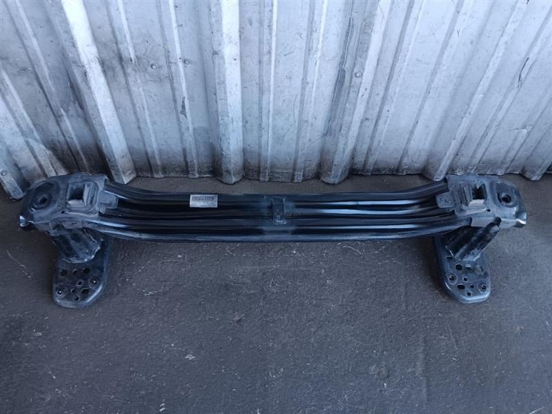 11-14 Porsche Cayenne Turbo Front Bumper Reinforcement Re Bar 95850510910