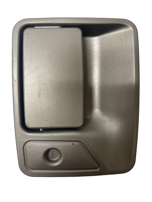 2000 Excursion RH Passenger Outside Door Handle Light Scratches