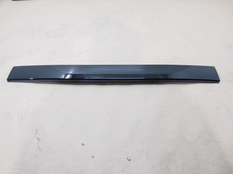 Mazda MX-5 Miata 2019 Center Windshield Trim Molding Trim 15-25 *