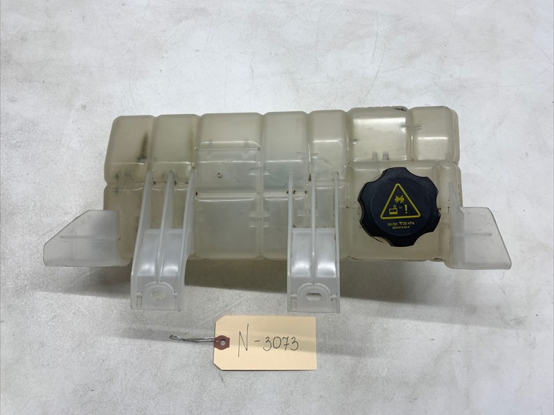 21-23 TESLA MODEL S/X RADIATOR COOLANT OVERFLOW BOTTLE RESERVOIR TANK N-3073 S24