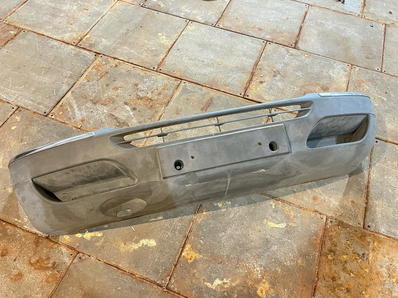02-06 Mercedes Dodge Freightliner Sprinter T1N Front Bumper Cover
