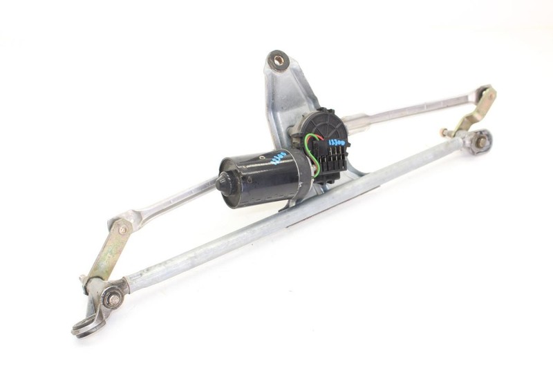 99-04 Porsche 911 Carrera 4 Windshield Wiper Motor with Transmission