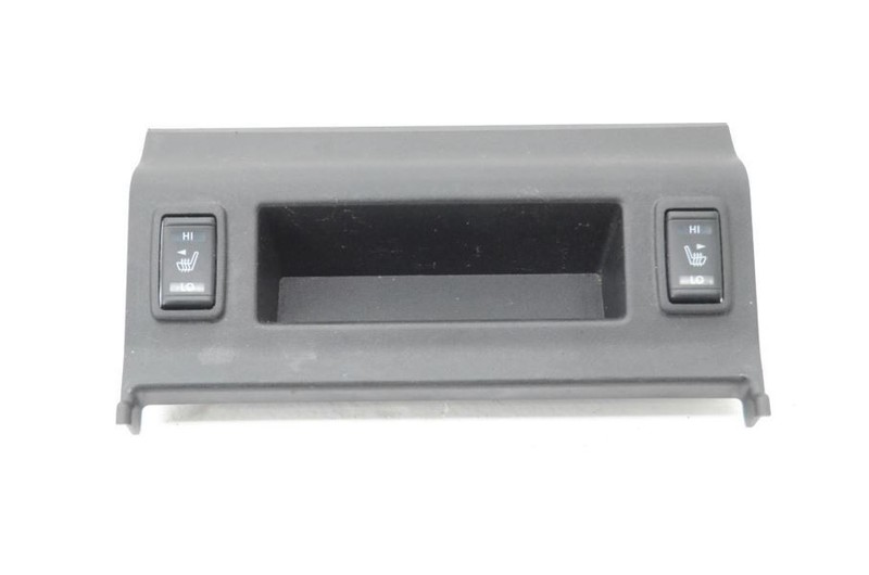 2017-2019 Nissan Titan 5.6L 4x4 Front Heated Seat Switches with Bezel 96988 EZ30