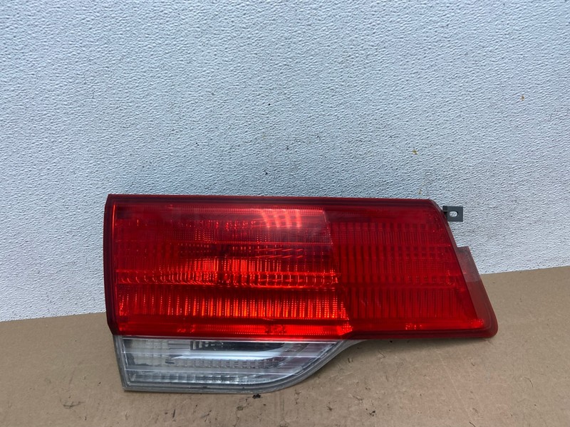 2008 to 2010 Honda Odyssey Left Driver LH Side Tail Light Inner Oem AE6559 LK