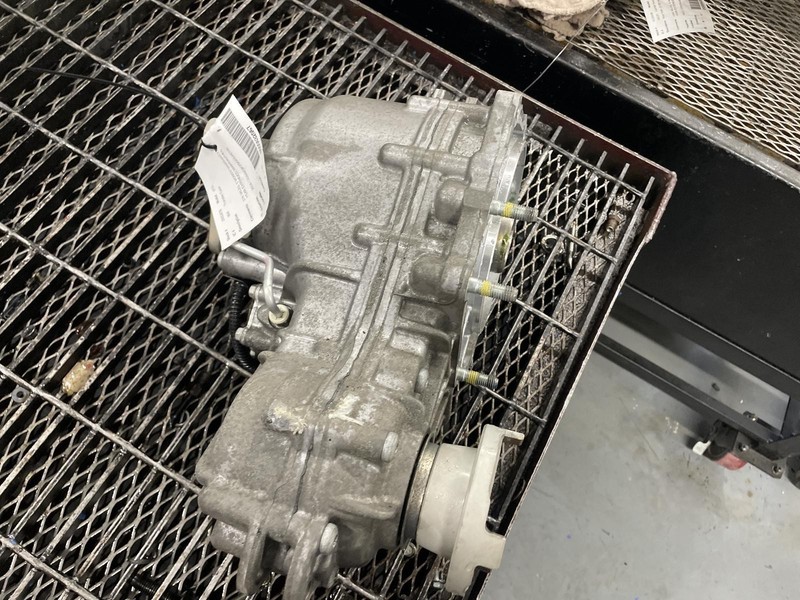 13-'19 CADILLAC ATS Transfer Case 57k miles 6 Month Warranty!