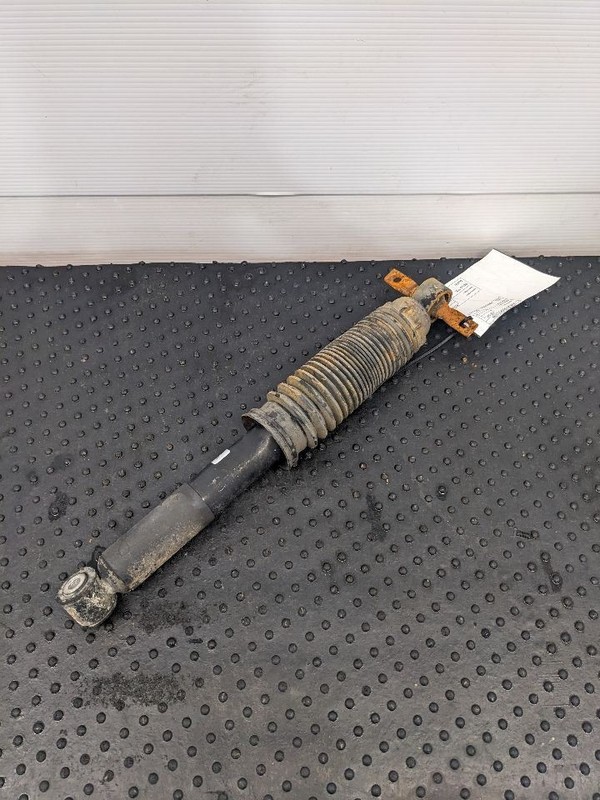2018-2025 HONDA ODYSSEY REAR RIGHT OR LEFT STRUT SHOCK ABSORBER OEM 52610THRA120