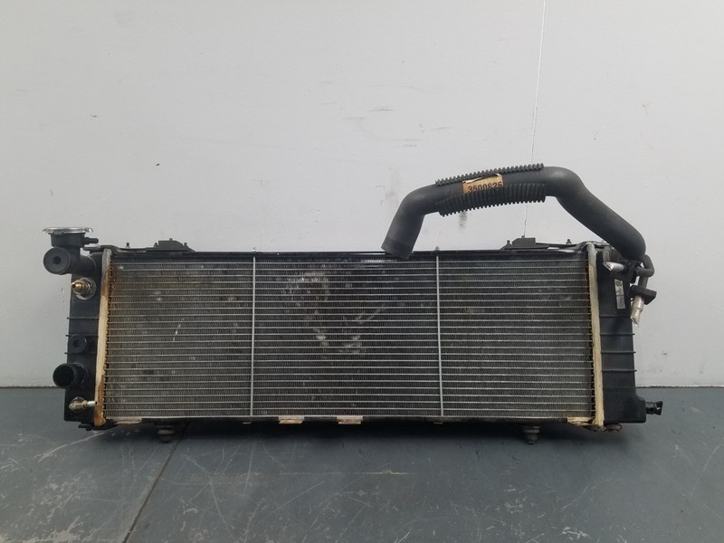 2000 Jeep Cherokee Classic XJ 4x4 4.0L Radiator / Condenser #9210 B9