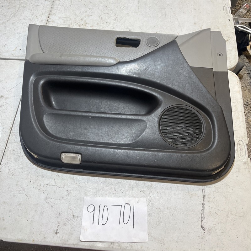 2001-2007 Toyota Highlander Hybrid FrontLeft Interior Door Trim Liner