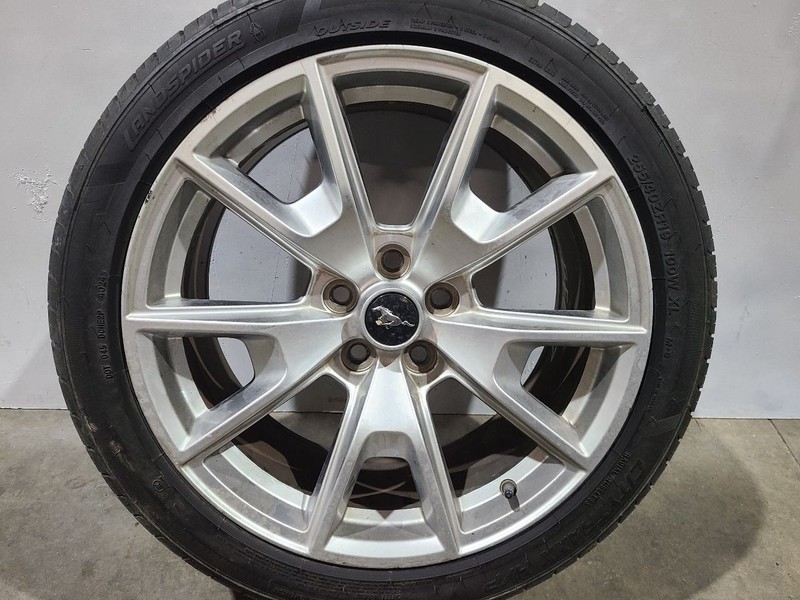 Wheel 19x8-1/2 Aluminum 10 Straight Spoke Fits 15-17 MUSTANG 588908