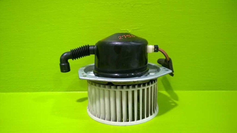 89 90 NISSAN MAXIMA BLOWER MOTOR OEM 2753-31