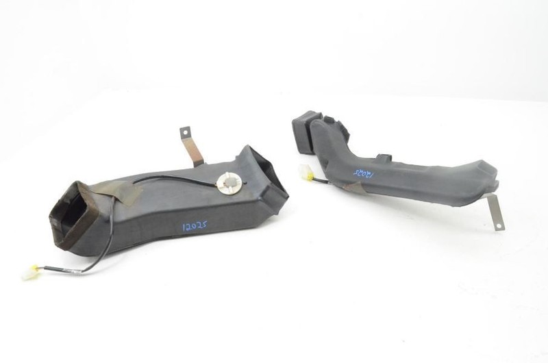 1984-1986 NISSAN 300ZX TURBO Z31 DASH VENTILATION DUCTS 27873 01P01