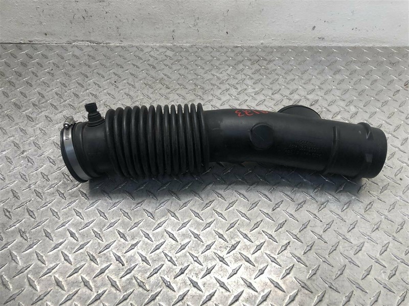 2002-2004 ENVOY XL TRAILBLAZER EXT AIR HOSE 4.2L OEM 15200796