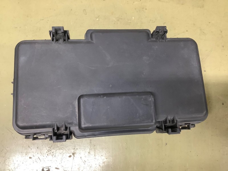 01-05 Civic 1.7Engine Compartment Fuse Box S5A-AA. UsedOEM