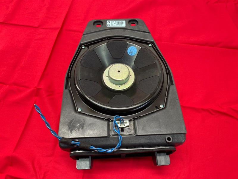 2009-2016 BMW E89 Z4 Left or Right Side Central Subwoofer Bass Hifi Speaker OEM✅