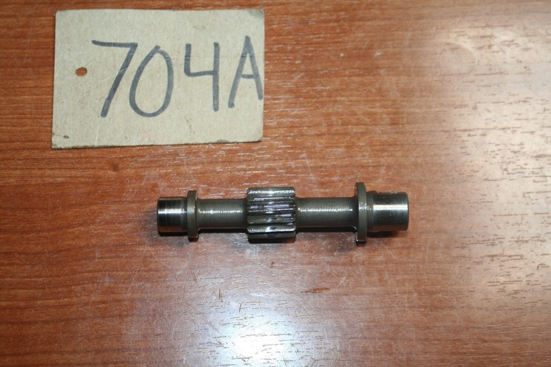 1975 Suzuki GT 185 Oil Pump Drive Shaft Driveshaft OEM 75 G