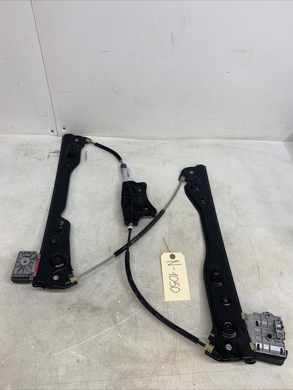 20-23 Tesla Model Y Front Left Side Door Window Regulator OEM 1050 U19
