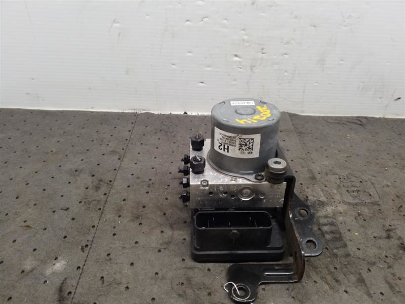 Anti-Lock Brake Part Actuator And Pump Assembly Fits 16-18 TUCSON 713652