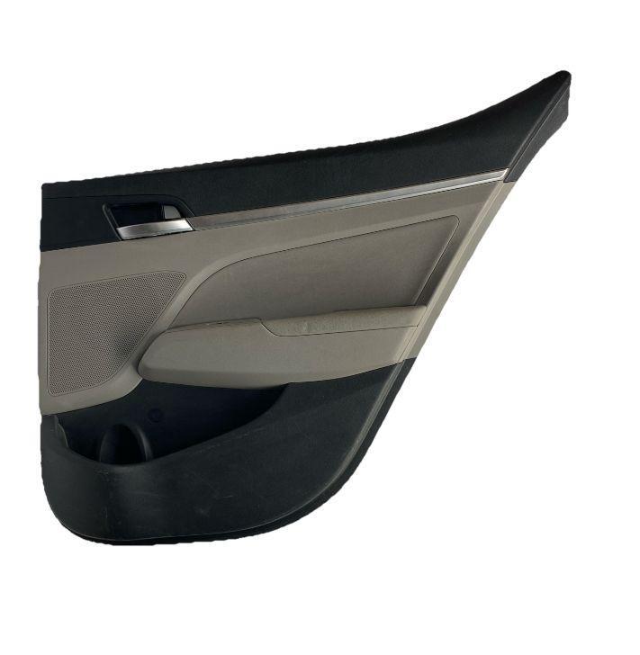 Hyundai Elantra door panel 2017 2018 trim rear right side korea 83380F2000 cloth