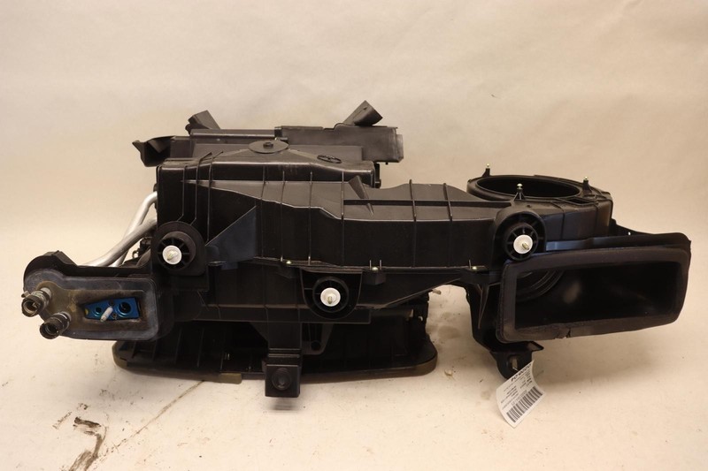 2014-2020 MASERATI QUATTROPORTE 3.0L HVAC HEATER A/C BLOWER HOUSING BOX OEM