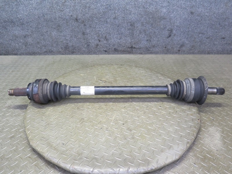 2014-2018 BMW F15 X5 REAR RIGHT SUSPENSION AXLE SHAFT 8609838