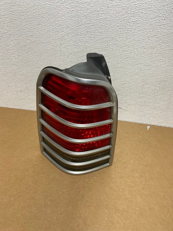 2005 2006 2007 Mercury Mariner Left Driver Side Tail Light AC1647 LK